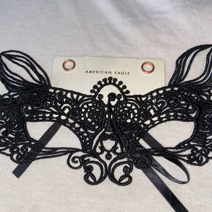Laced masquerade mask